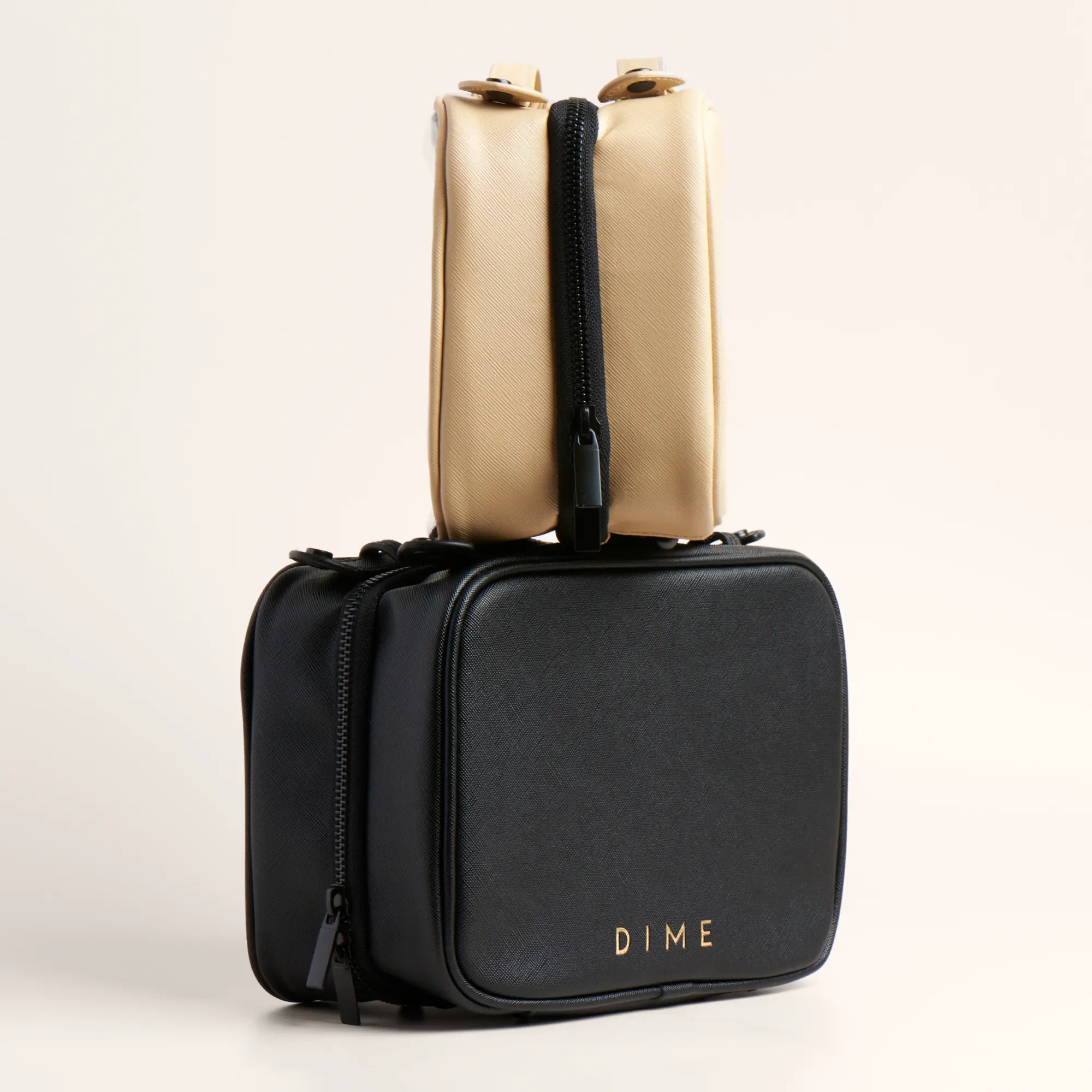 Travel Bag - Image 4